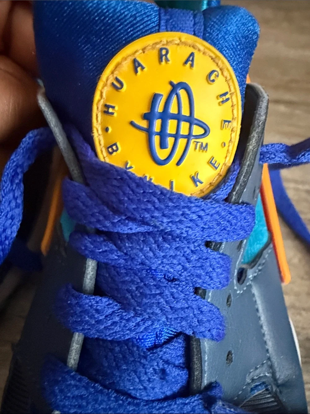 Nike Kids Blue & Navy Sneakers with Orange Strap